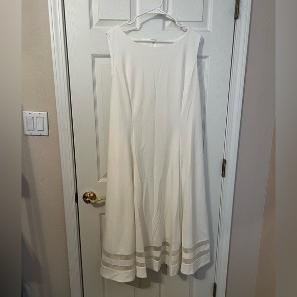 Calvin Klein Dresses & Skirts - Calvin Klein A Line White Gorgeous Dress, size 20!
